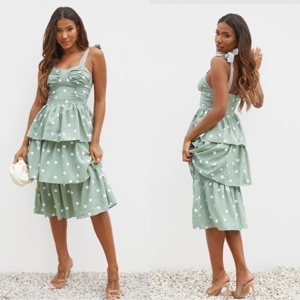 PrettyLittleThing Polka Dot Structured Bodice Tie Strap Tiered Midi Dress NEW - Picture 2 of 10